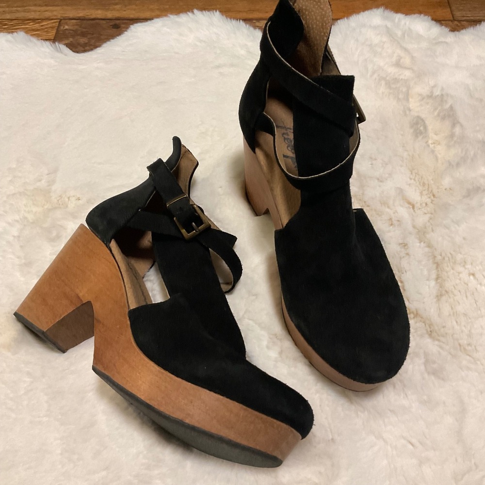 Free People Cedar Clog Size 36 Black Suede Leather Womens Platform Ankle Strap
